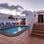 Villa Carolina Tías