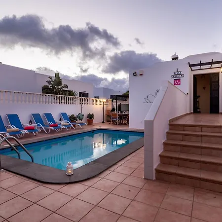 Carolina Villa